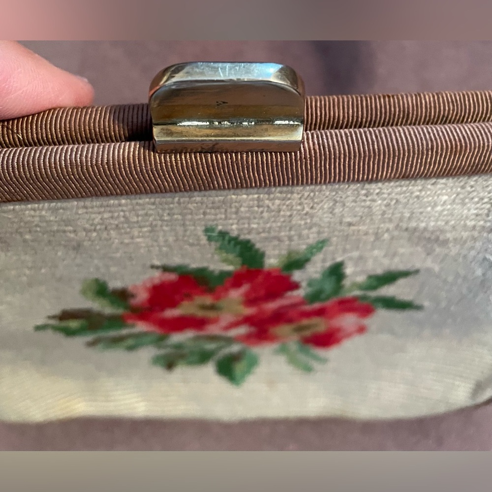Vintage Floral Embroidered Brown and Cream Handbag - Picture 8 of 16